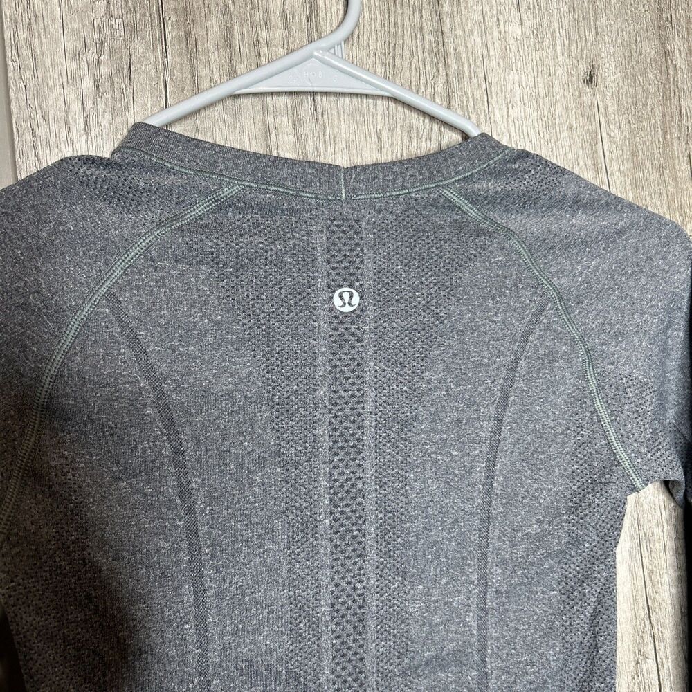 Lululemon Swiftly Tech Top Long Sleeves - Picture 5 of 6